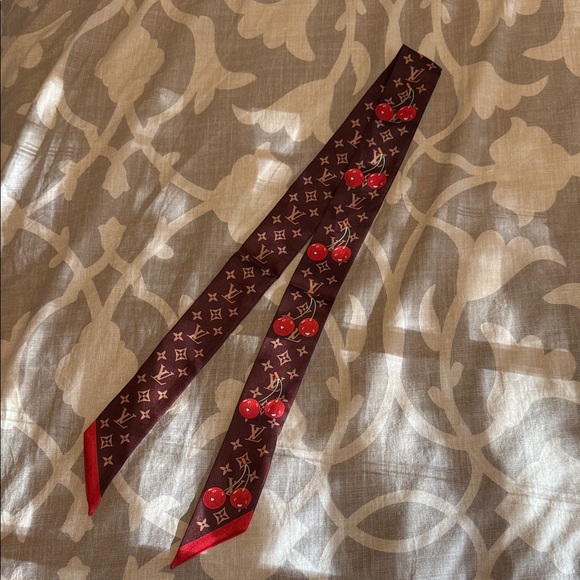 Unbranded Brown and Red Scarf Bandeau Twilly with cherries - Picture 1 of 7